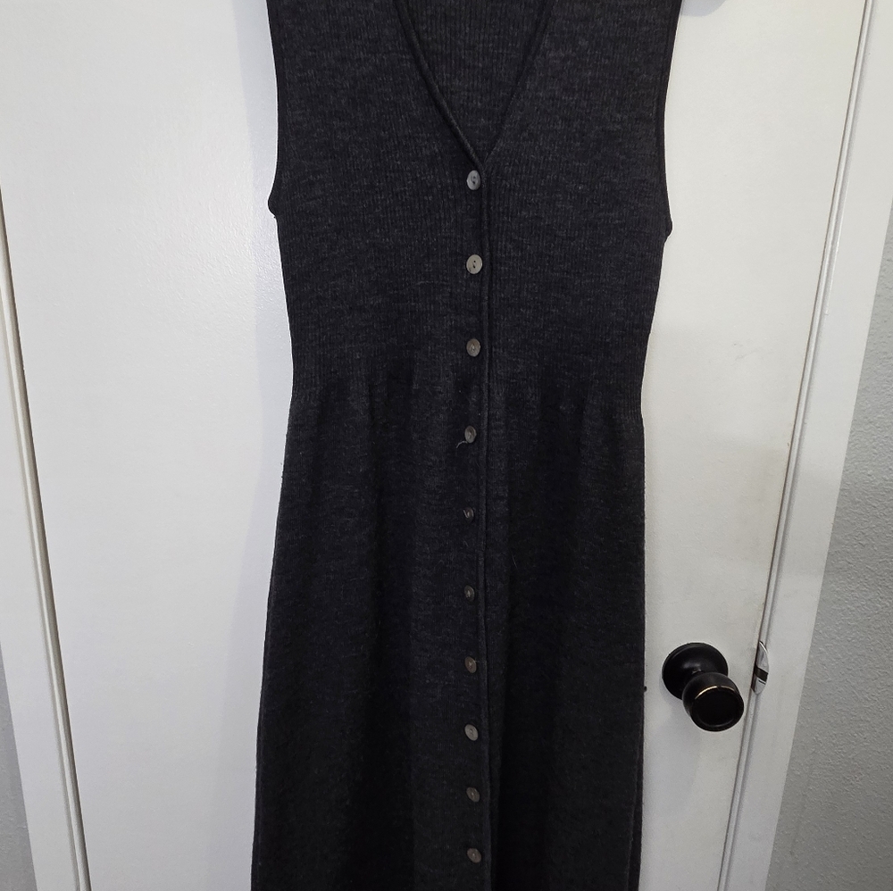 Merino Wool Knit Premier Collection Dk Grey Jumper Dress - Size MED